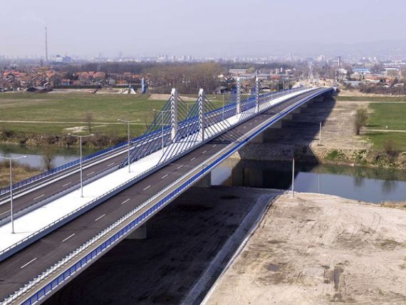 Brücke Domovinski most - für einen besseren Puls im Osten der Stadt