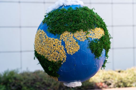 Izrada pinjate za Dan planeta Zemlje 2021.